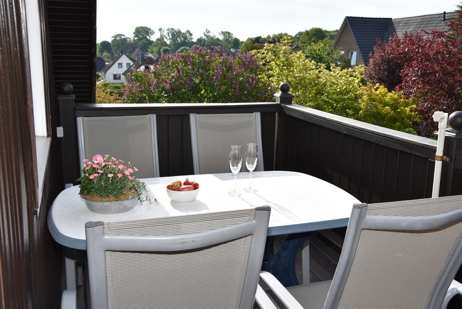 Ferienwohnung in Heiligenhafen - Jan&szlig;en - Sonnenbalkon I