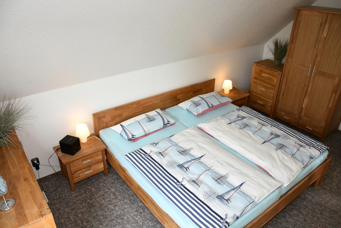 Ferienwohnung in Heiligenhafen - Jan&szlig;en - Schlafzimmer