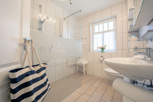 Ferienhaus in Ostseeheilbad Zingst - Haus Bullerb&uuml; - Bild 15