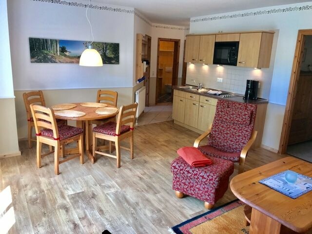 Ferienwohnung in Glowe - Ein Steinwurf zum Ostseestrand: Ferienwohnung Martha mit Terrasse - Bild 4