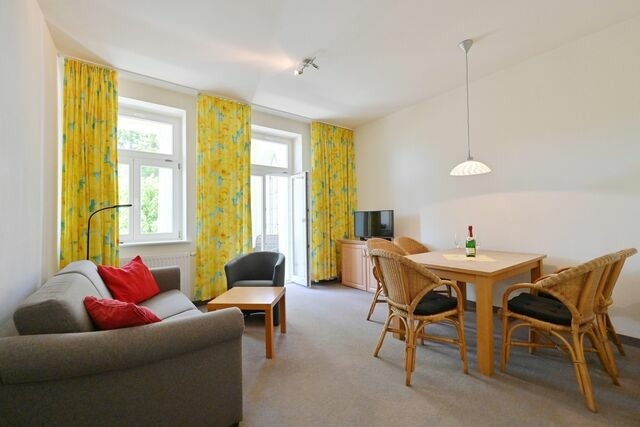 Ferienwohnung in Sellin - Ferienwohnung 2 Villa Celia Sellin strandnah f&uuml;r 6 Personen - Bild 2