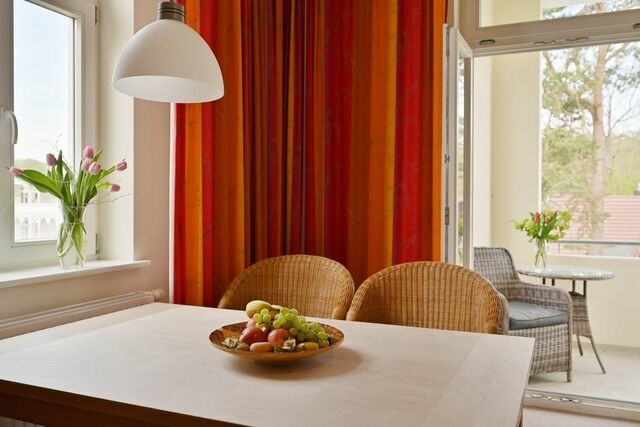 Ferienwohnung in Sellin - Ferienwohnung 5 in Sellin auf R&uuml;gen Villa Celia 6 Pers. WLAN und Sauna 200 m vom Strand entfernt - Bild 4