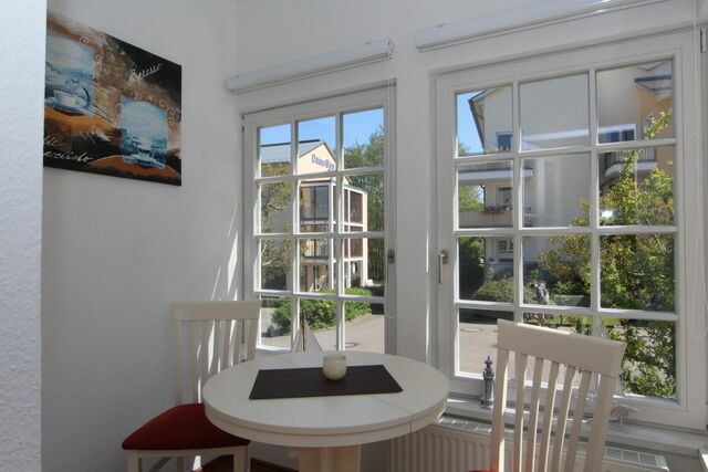 Ferienwohnung in Seebad Heringsdorf - (Brise) Villa Emmi App. 01 - Bild 7