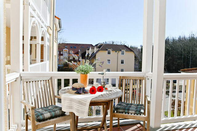 Ferienwohnung in K&uuml;hlungsborn - D&uuml;nenschloss - 02-23 - Bild 2