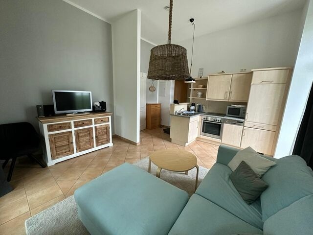 Ferienwohnung in K&uuml;hlungsborn - Villa Laura - 42-03 - Bild 6